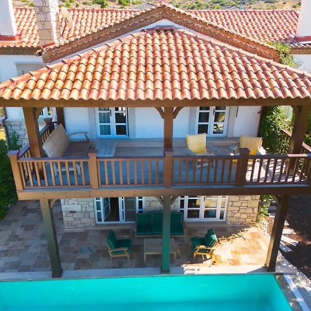 别墅 Private With Pool 150 M From The Sea - 4 Bathrooms - 8 People
